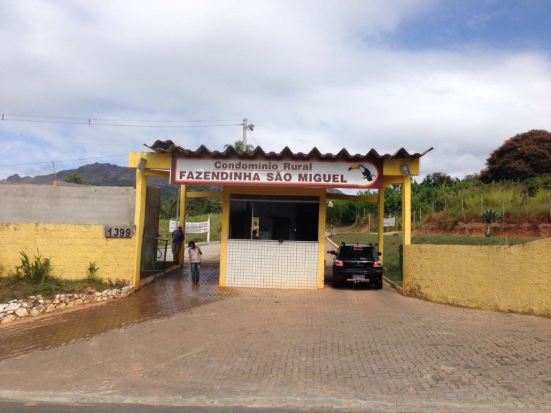 Chcara - Venda - Condominio Fazenda Sao Miguel - Sao Joaquim de Bicas - MG